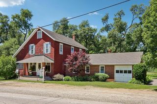 9700 276th Avenue, Trevor, WI 53179