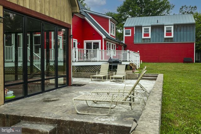 19511 TELEGRAPH SPRINGS RD, Purcellville, VA 20132