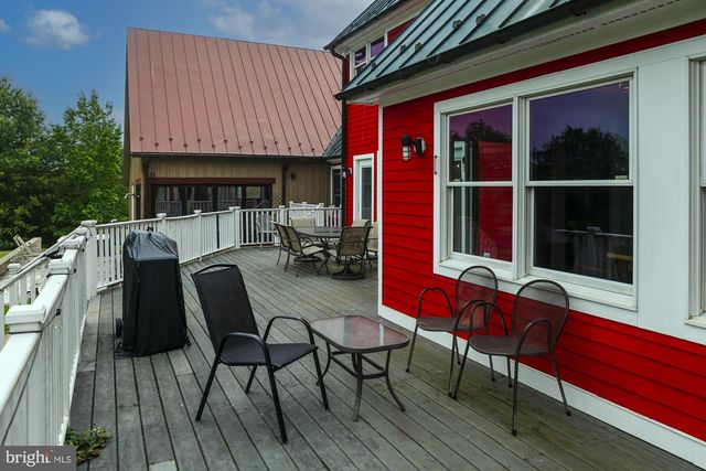 19511 TELEGRAPH SPRINGS RD, Purcellville, VA 20132