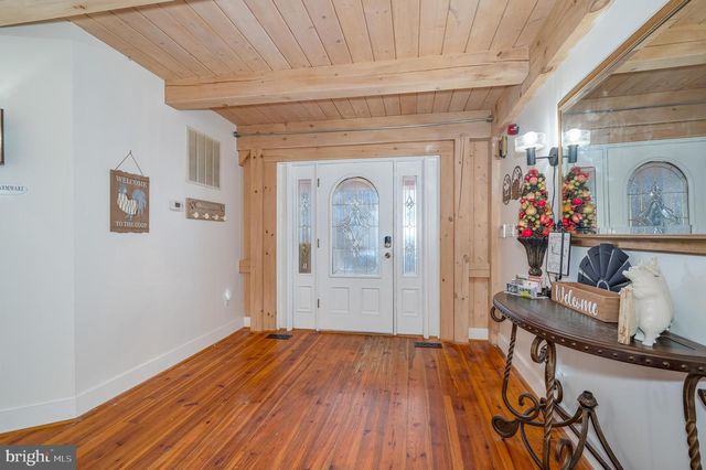19511 TELEGRAPH SPRINGS RD, Purcellville, VA 20132