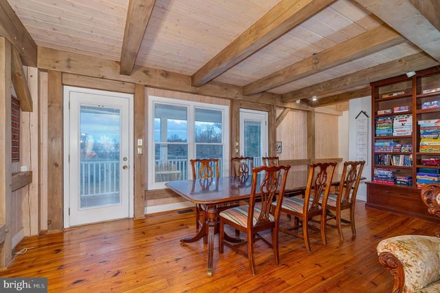 19511 TELEGRAPH SPRINGS RD, Purcellville, VA 20132