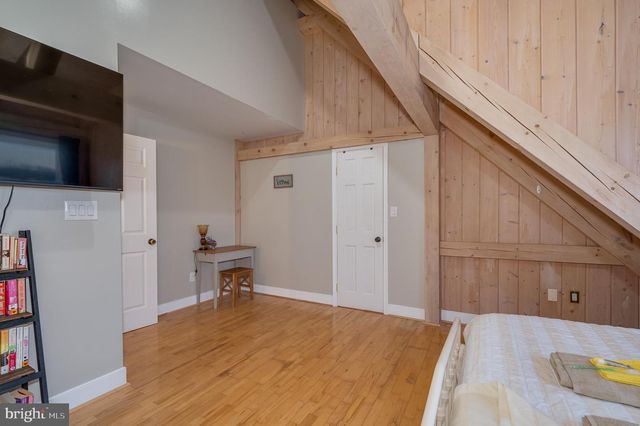19511 TELEGRAPH SPRINGS RD, Purcellville, VA 20132
