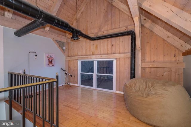 19511 TELEGRAPH SPRINGS RD, Purcellville, VA 20132
