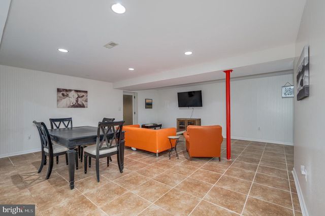 19511 TELEGRAPH SPRINGS RD, Purcellville, VA 20132