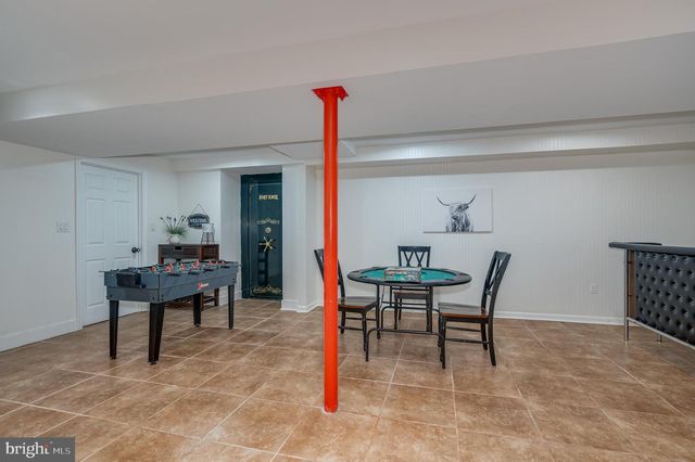 19511 TELEGRAPH SPRINGS RD, Purcellville, VA 20132