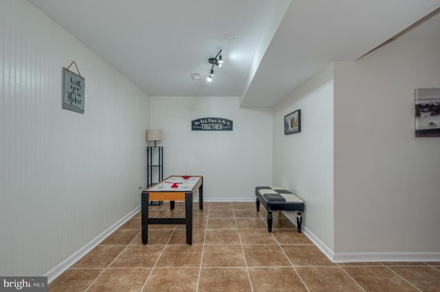 19511 TELEGRAPH SPRINGS RD, Purcellville, VA 20132