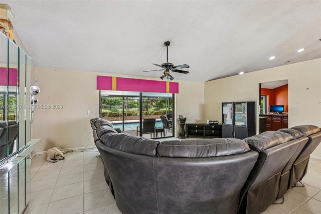 9768 Majestic Way, Boynton Beach, FL 33437