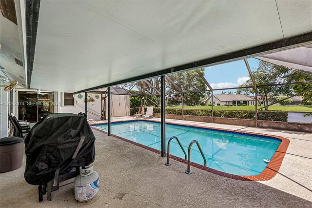 9768 Majestic Way, Boynton Beach, FL 33437