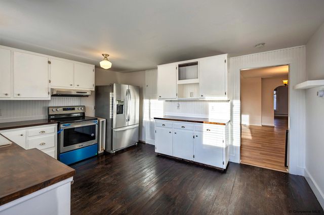 1105 10TH ST, Wheatland, WY 82201