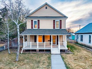 1105 10TH ST, Wheatland, WY 82201