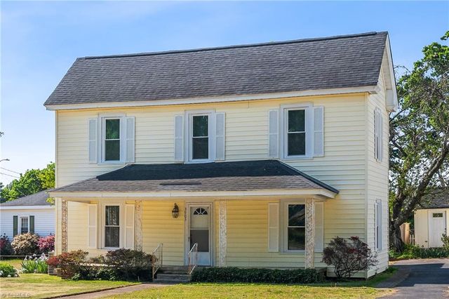 3903 Clifton Road, Greensboro, NC 27407