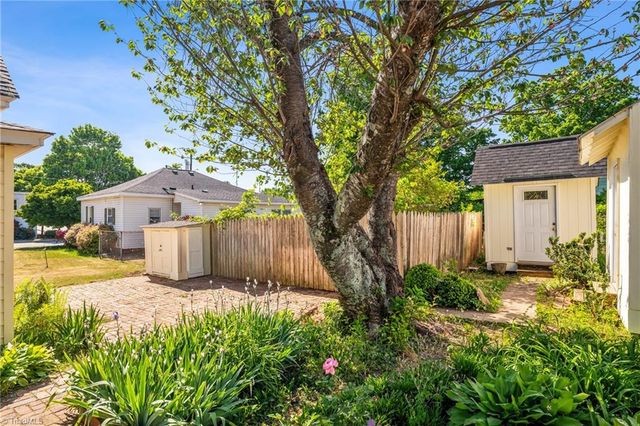 3903 Clifton Road, Greensboro, NC 27407