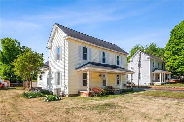 3903 Clifton Road, Greensboro, NC 27407
