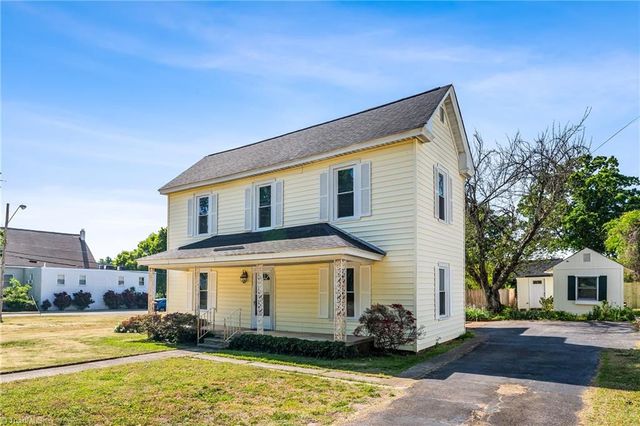 3903 Clifton Road, Greensboro, NC 27407