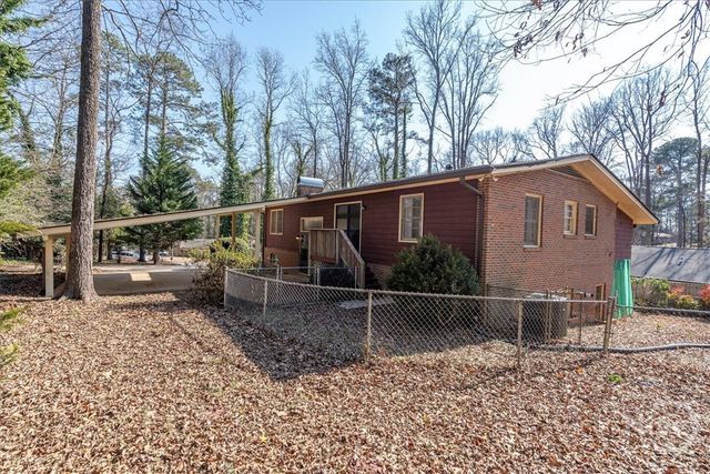 625 Forest Road, Athens, GA 30605