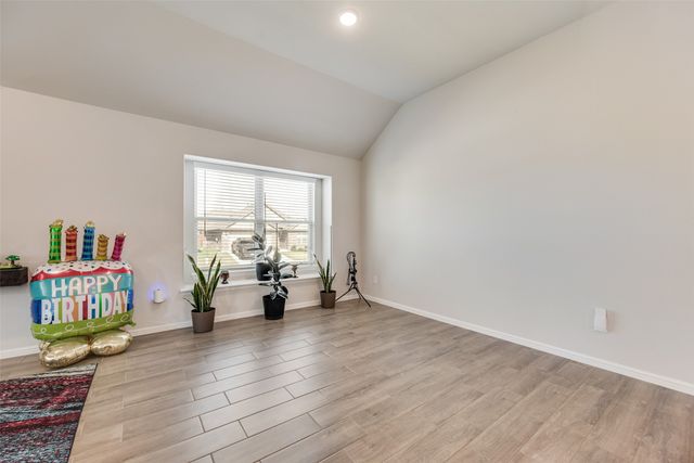 8900 Bronze Meadow Drive, Fort Worth, TX 76131