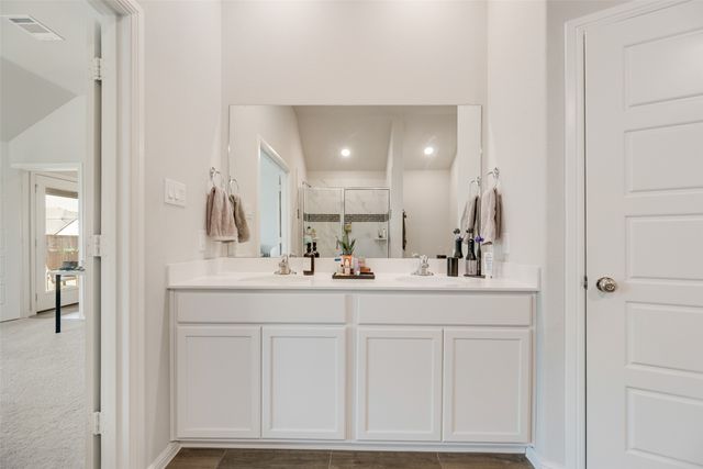 8900 Bronze Meadow Drive, Fort Worth, TX 76131