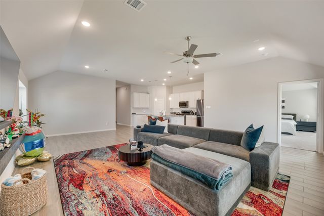 8900 Bronze Meadow Drive, Fort Worth, TX 76131