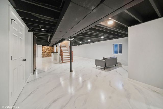 1149 Gail Lane, Sleepy Hollow, IL 60118