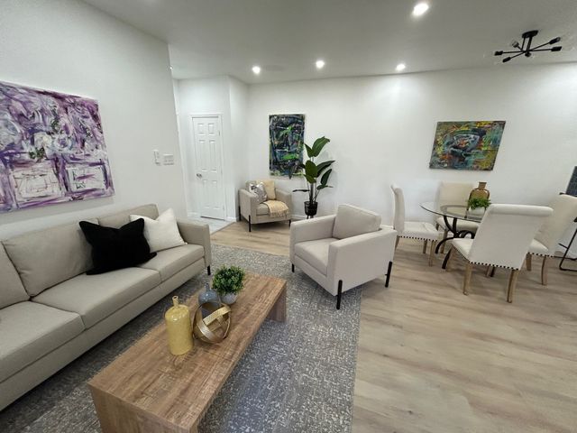 8545 Midpark Road 9, Dallas, TX 75240