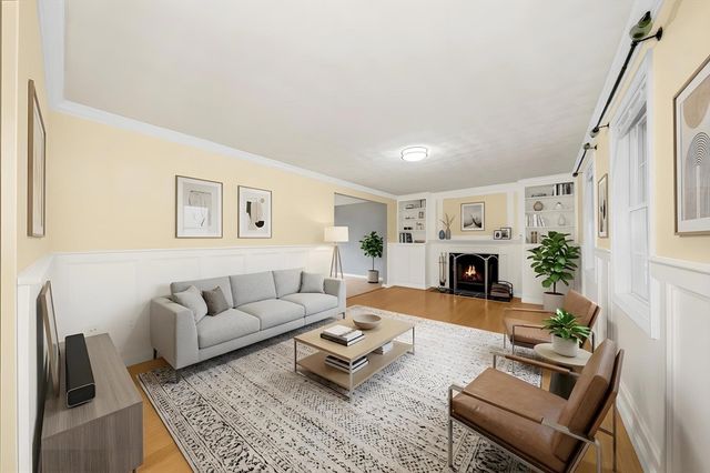 15 Aberdeen Rd, Methuen, MA 01844