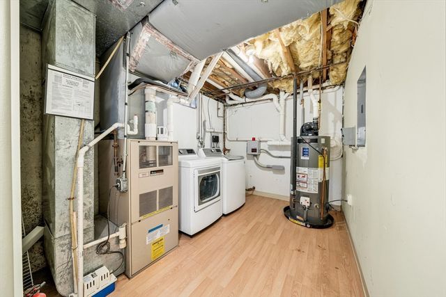 15 Aberdeen Rd, Methuen, MA 01844