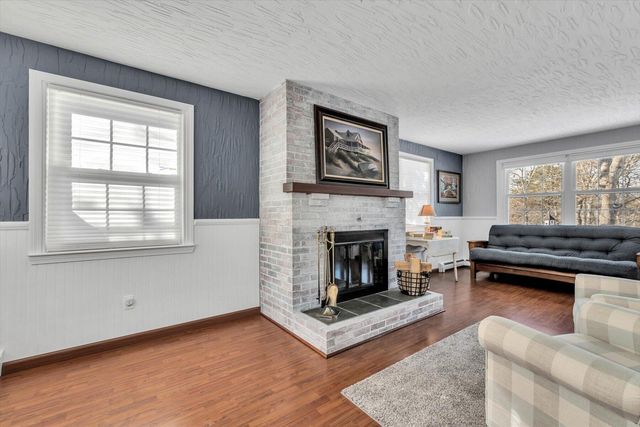 3 McNamara Avenue, West Yarmouth, MA 02673