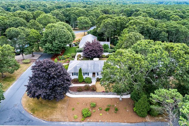 3 McNamara Avenue, West Yarmouth, MA 02673