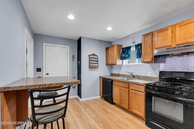 4 Conover Street, Freehold, NJ 07728