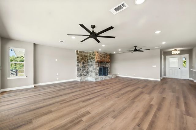6809 Norris Circle, Weatherford, TX 76087