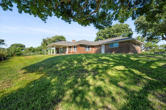 6809 Norris Circle, Weatherford, TX 76087