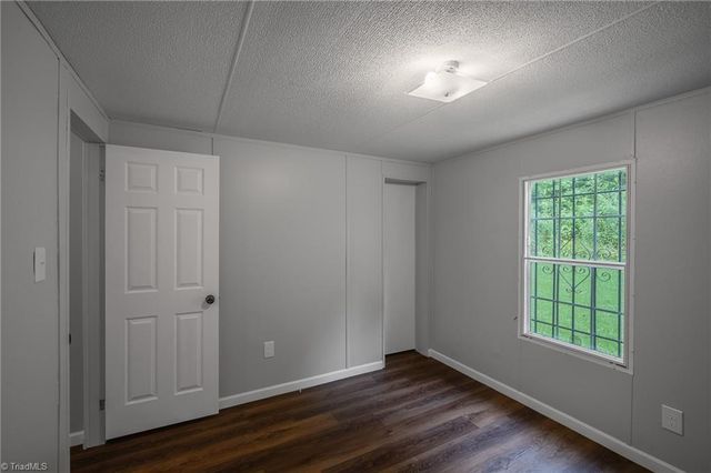 234 Jerome Simon Place, Lexington, NC 27295