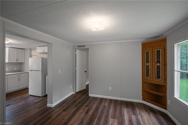 234 Jerome Simon Place, Lexington, NC 27295