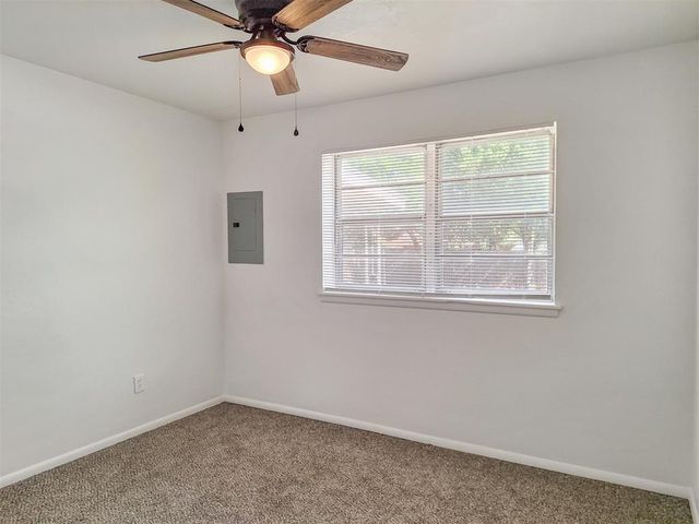 2328 Knox Drive, Del City, OK 73115