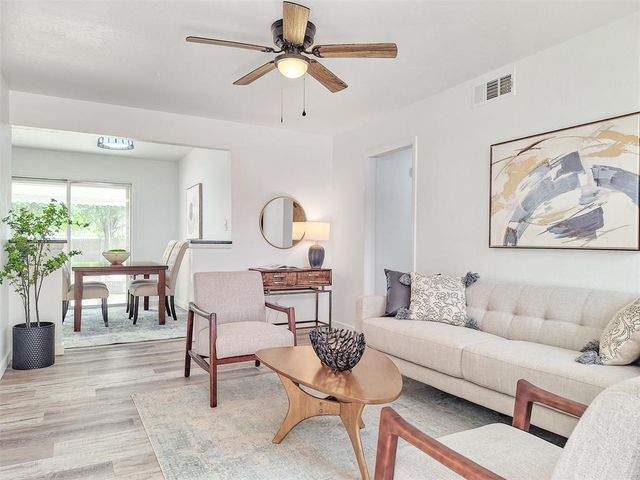 2328 Knox Drive, Del City, OK 73115