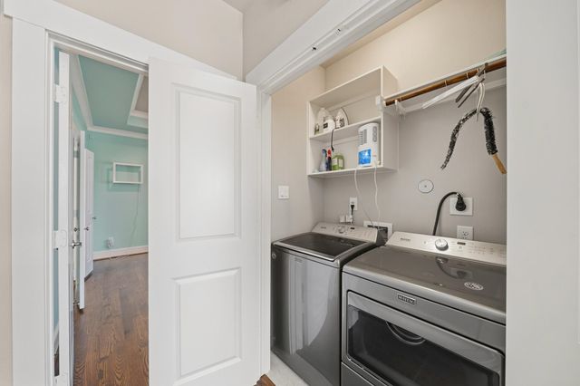 882 Wakefield Drive C, Houston, TX 77018