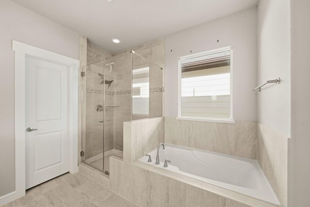 882 Wakefield Drive C, Houston, TX 77018