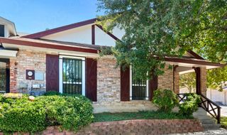 5222 E ROLLING RIDGE DR, San Antonio, TX 78228