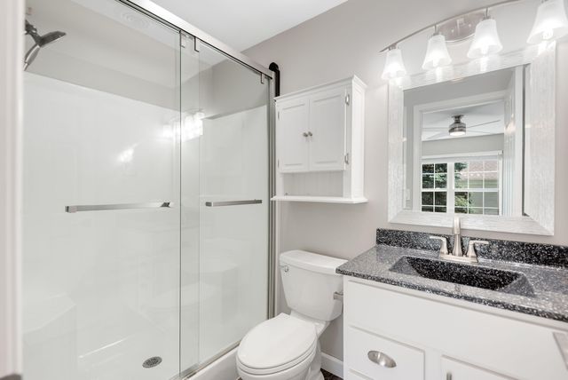 663 Forest Glen Drive, Valparaiso, IN 46385