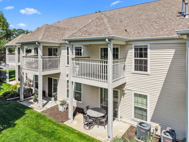 663 Forest Glen Drive, Valparaiso, IN 46385