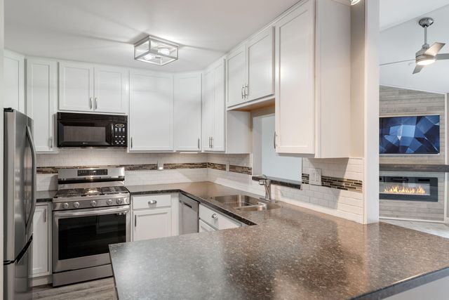 663 Forest Glen Drive, Valparaiso, IN 46385