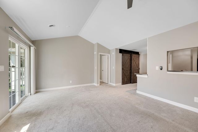 663 Forest Glen Drive, Valparaiso, IN 46385