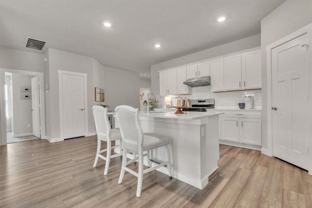 1008 Tipton ST, Georgetown, TX 78633