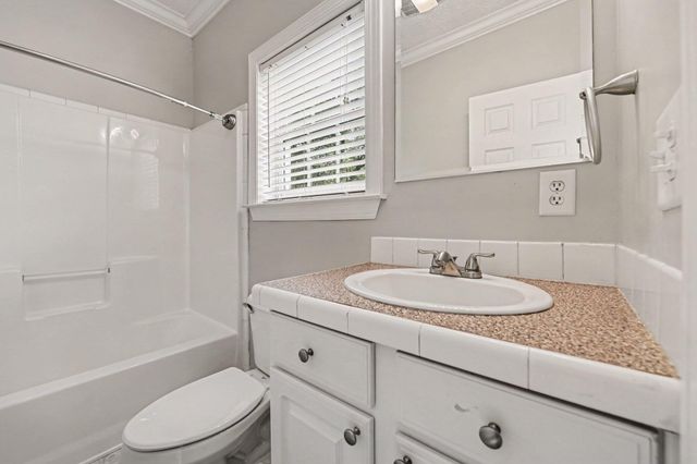 1911 Chestnut Oak Lane, Charleston, SC 29414