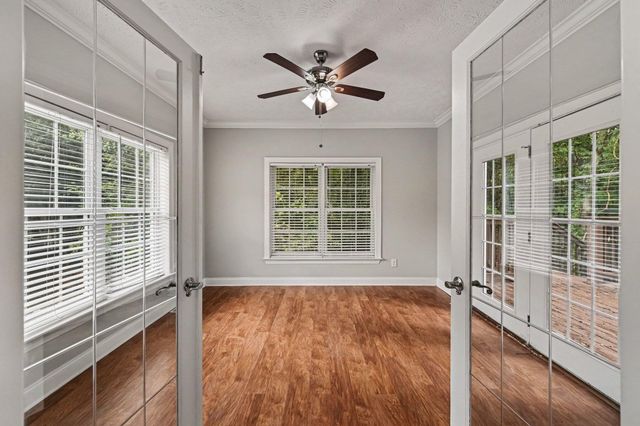 1911 Chestnut Oak Lane, Charleston, SC 29414