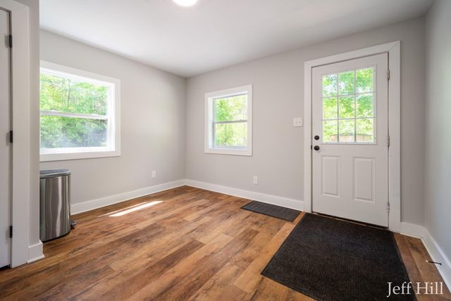 3637 Colonial Avenue Ne, Grand Rapids Twp, MI 49525
