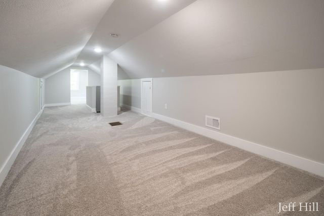 3637 Colonial Avenue Ne, Grand Rapids Twp, MI 49525