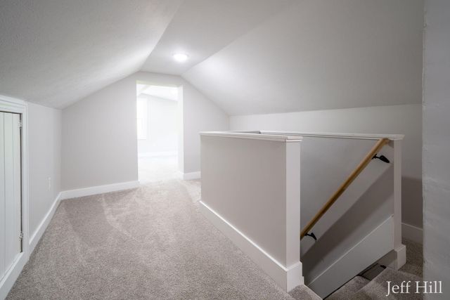 3637 Colonial Avenue Ne, Grand Rapids Twp, MI 49525