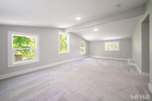 3637 Colonial Avenue Ne, Grand Rapids Twp, MI 49525
