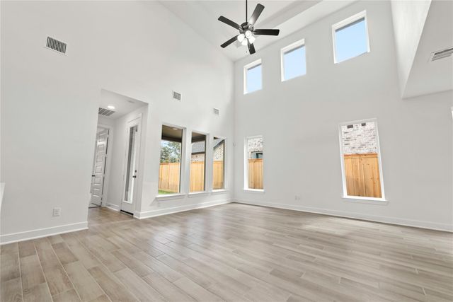 26417 East Skylight Brook Circle, Montgomery, TX 77316